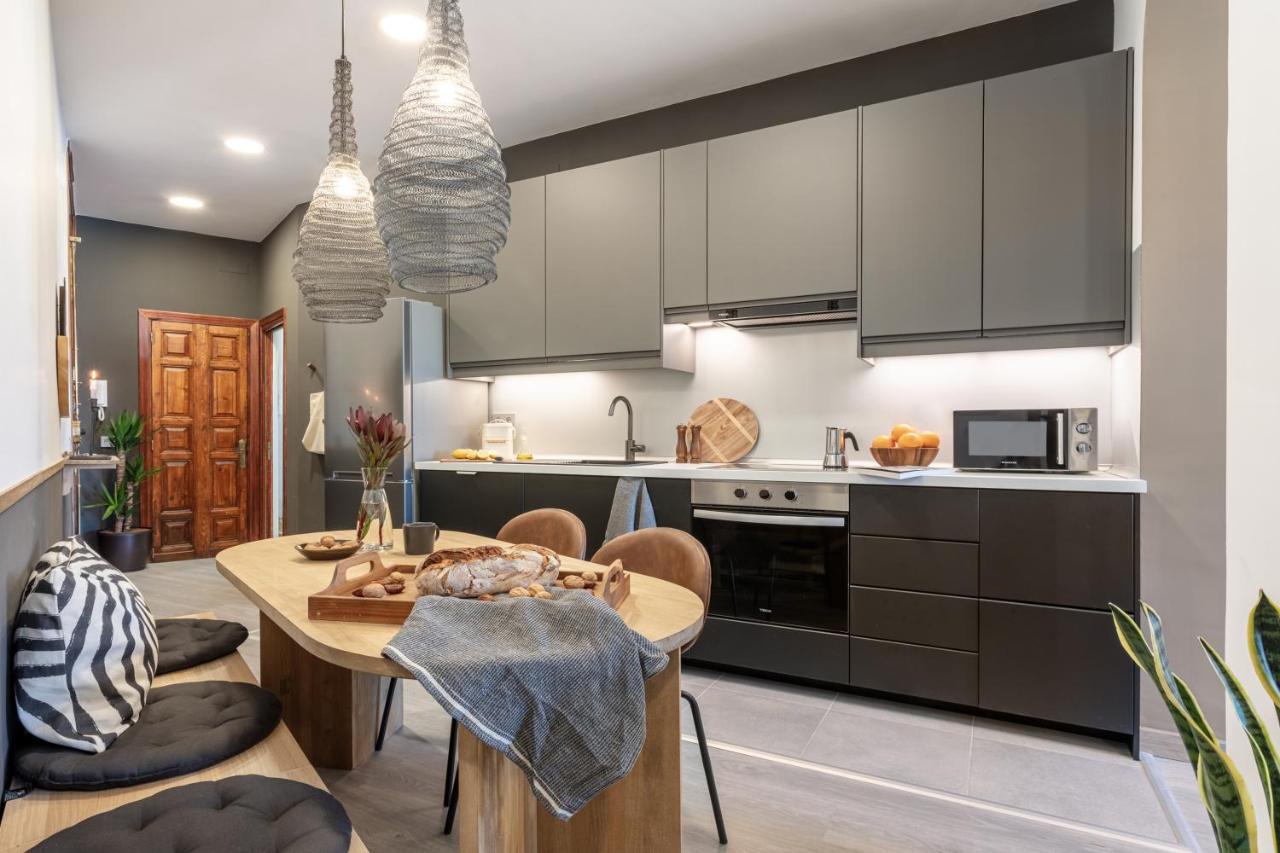 Kobenni- One Bedroom With Office In Justicia Apartment Madrid