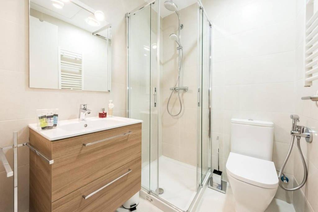 Chamberi Con Jardin B By Regalatemadrid Com Apartamento