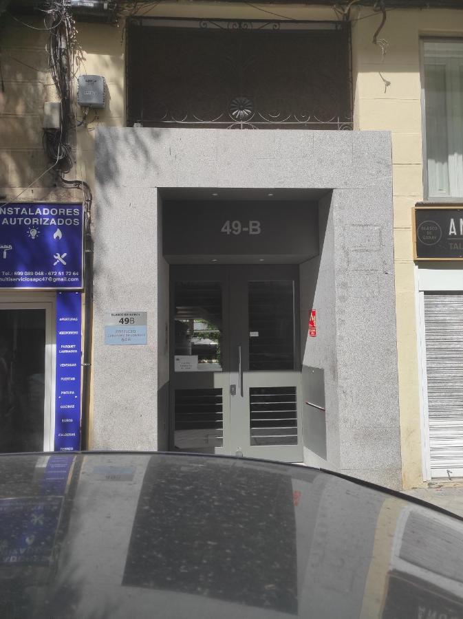 Chamberi Con Jardin B By Regalatemadrid Com Apartamento Madri