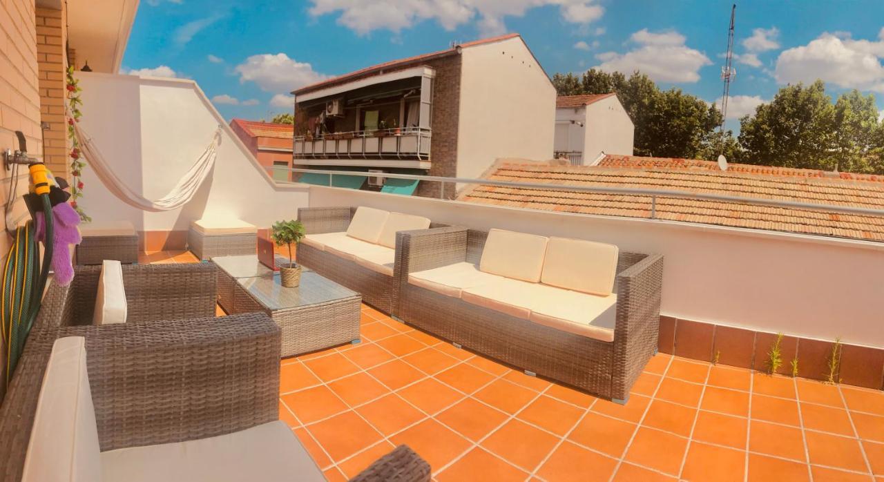 Atico & Terraza A 6 Minutos En Metro De Atocha Estacion Apartment