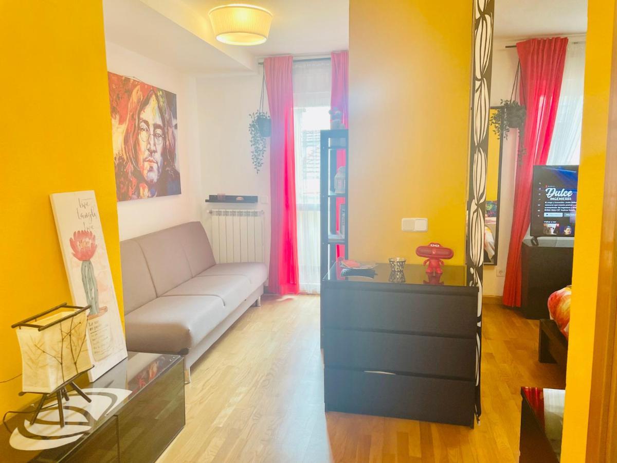 Apartment Atico & Terraza A 6 Minutos En Metro De Atocha Estacion Madrid