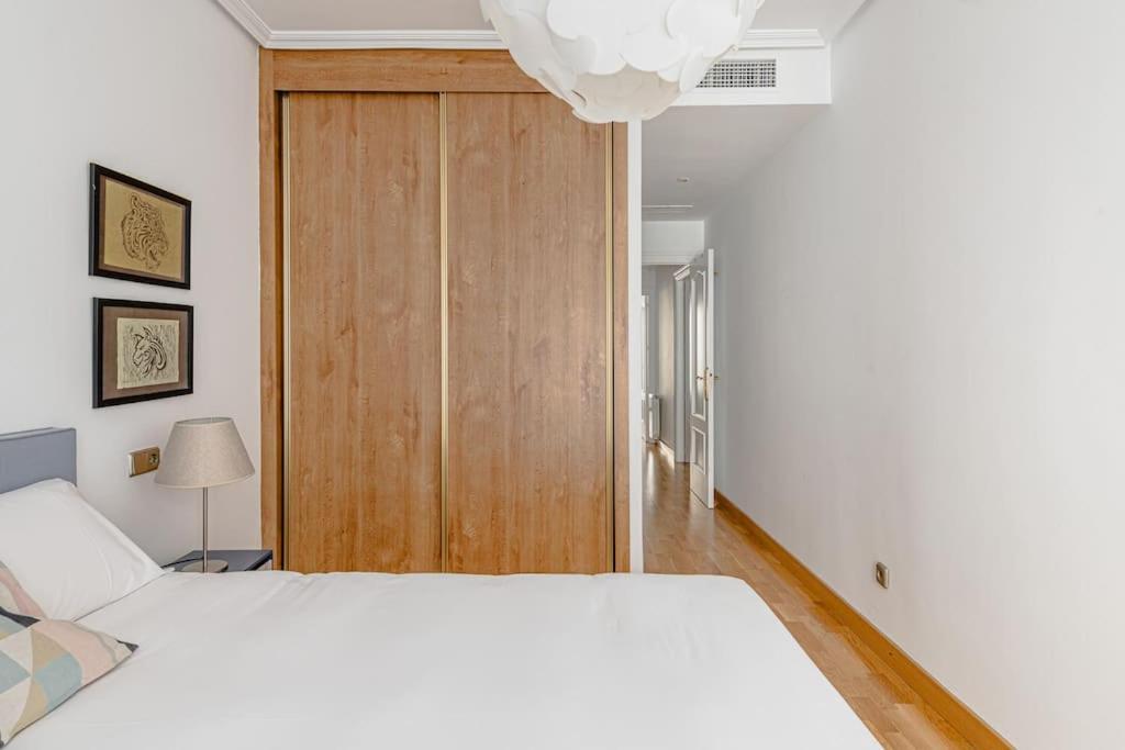 Beautiful Flat With Pool In The Center-s-marc Apartment
