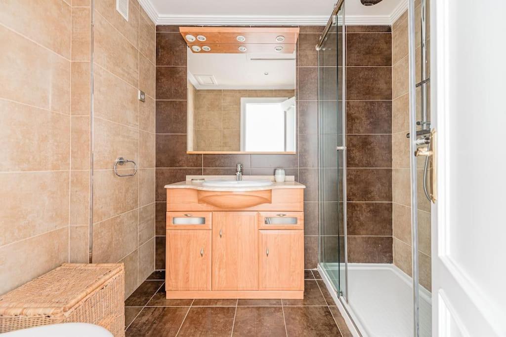 Beautiful Flat With Pool In The Center-s-marc Apartment Madrid