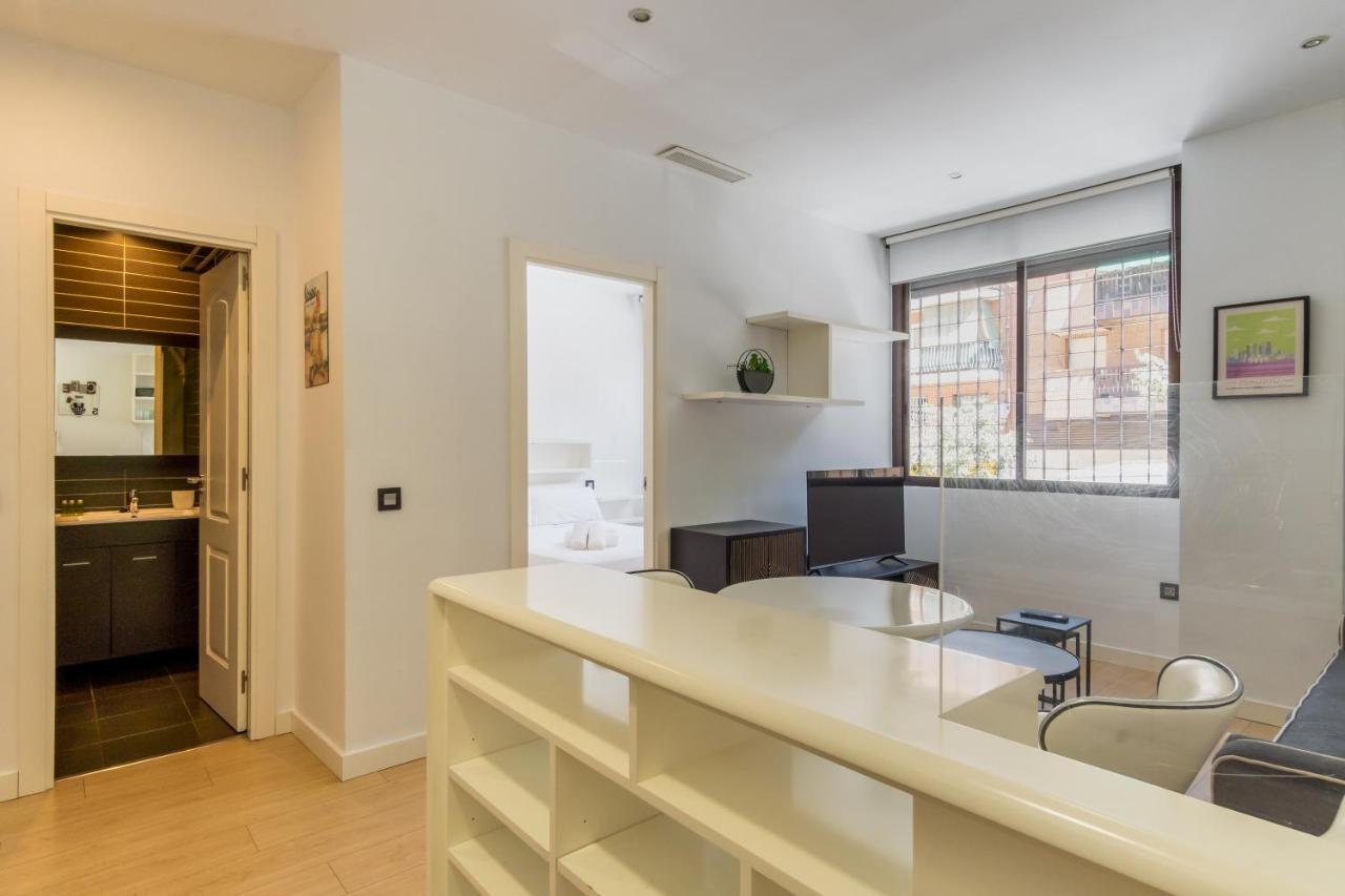 Apartment Bright Modern -1bedroom 1bath -cuatro Caminos
