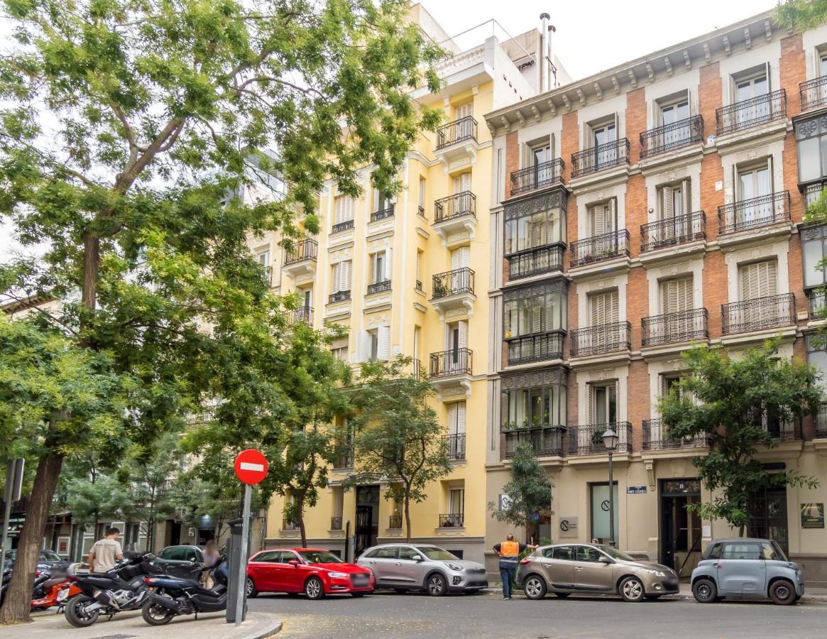 Cozy - 2 Bedrooms- 2 Bathrooms- Colon * Madrid