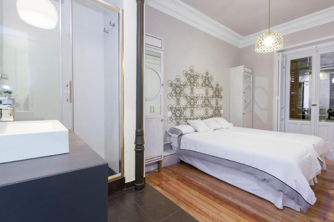 Charming Gran Via Luna Apartment *