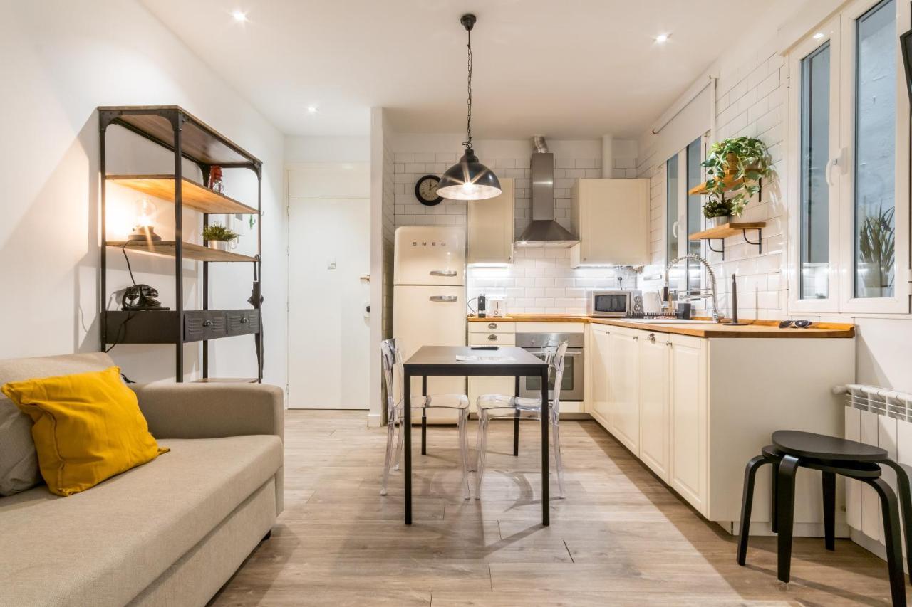 Cozy - 2 Bedrooms- 2 Bathrooms- Colon Lejlighed *