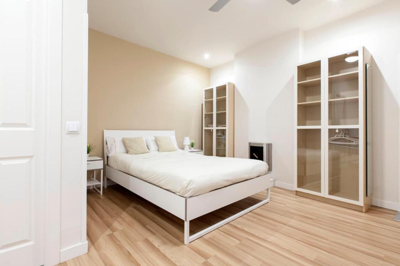 Apartamento Charming Gran Via Luna Madri