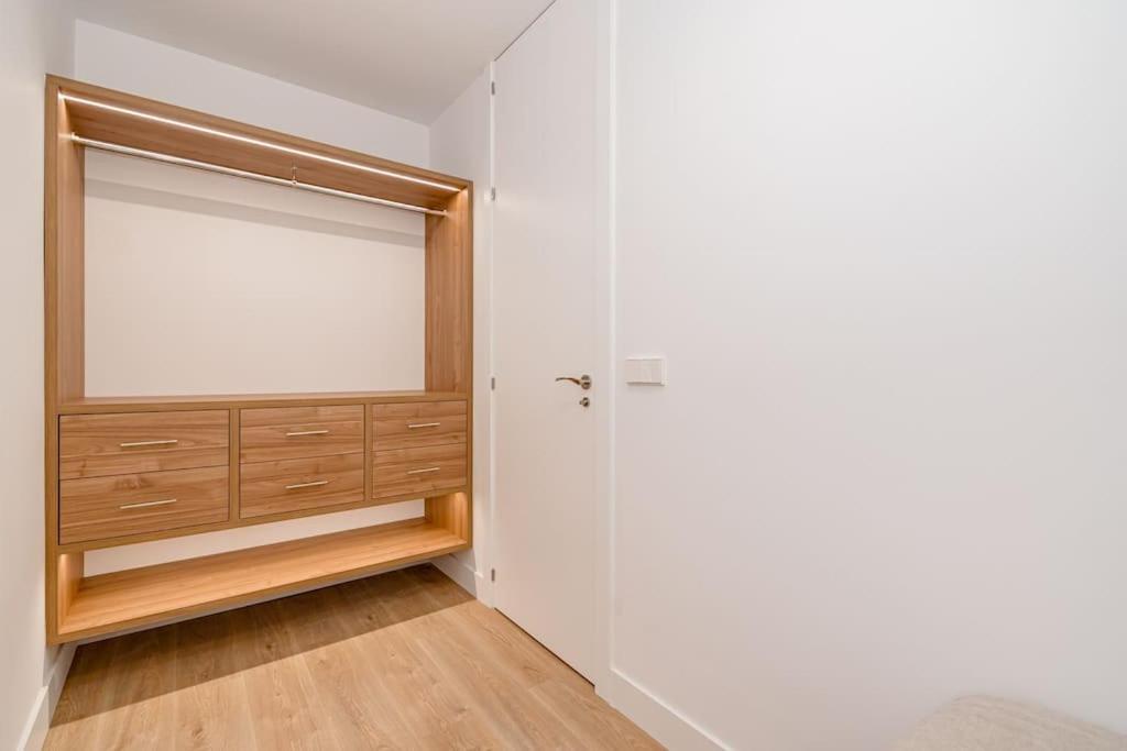 Centro Xiv Calle Mayor 3br 3bh Apartment *