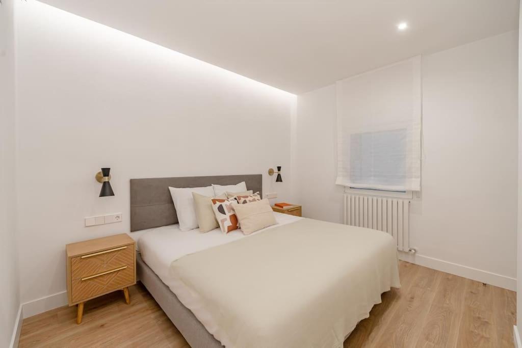 Centro Xiv Calle Mayor 3br 3bh Apartment *