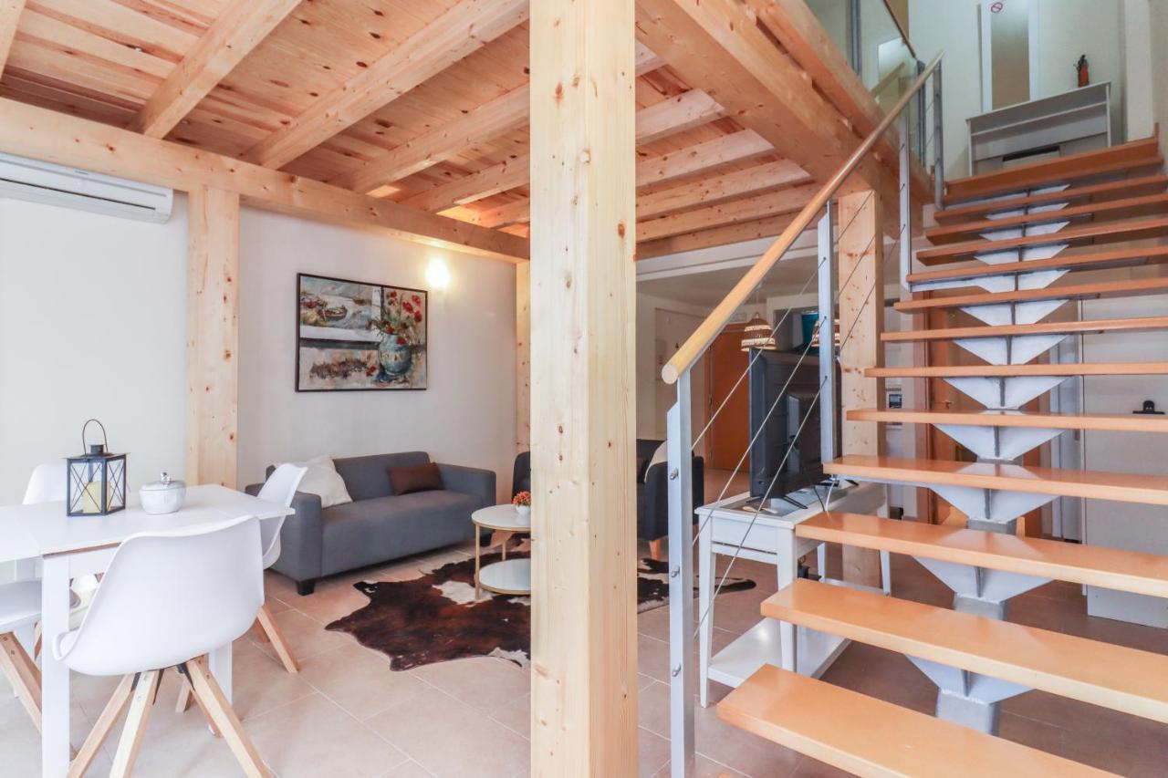 Lejlighed Bright Duplex For Families-vicalv *