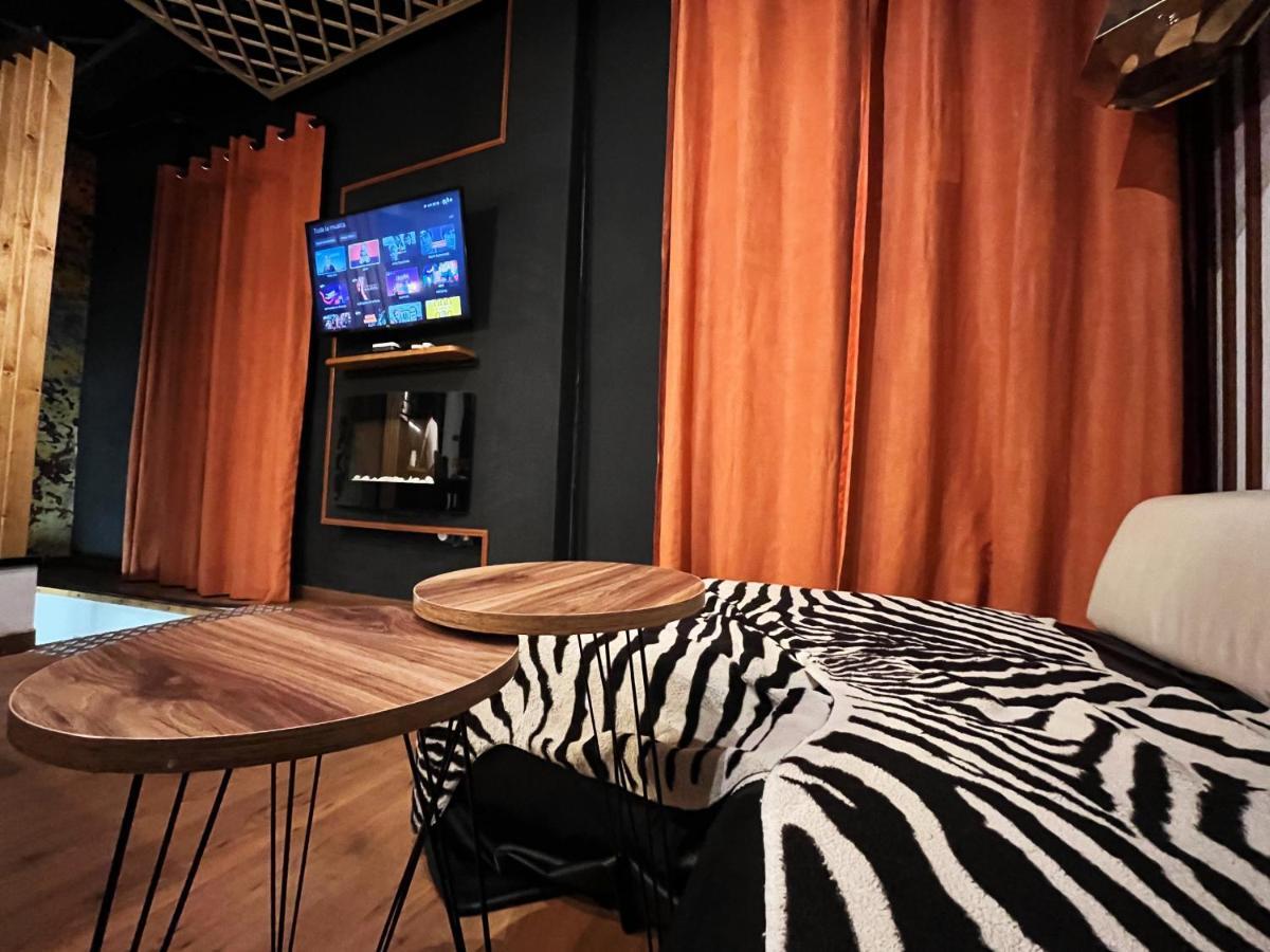 Chic8 Luxury Gran Via Apartamento