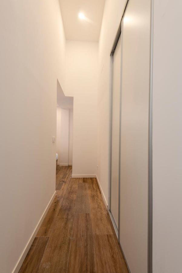Apartment New 1 Min Metro, Cozy 1 Bed Close To Downtown, Wifi A