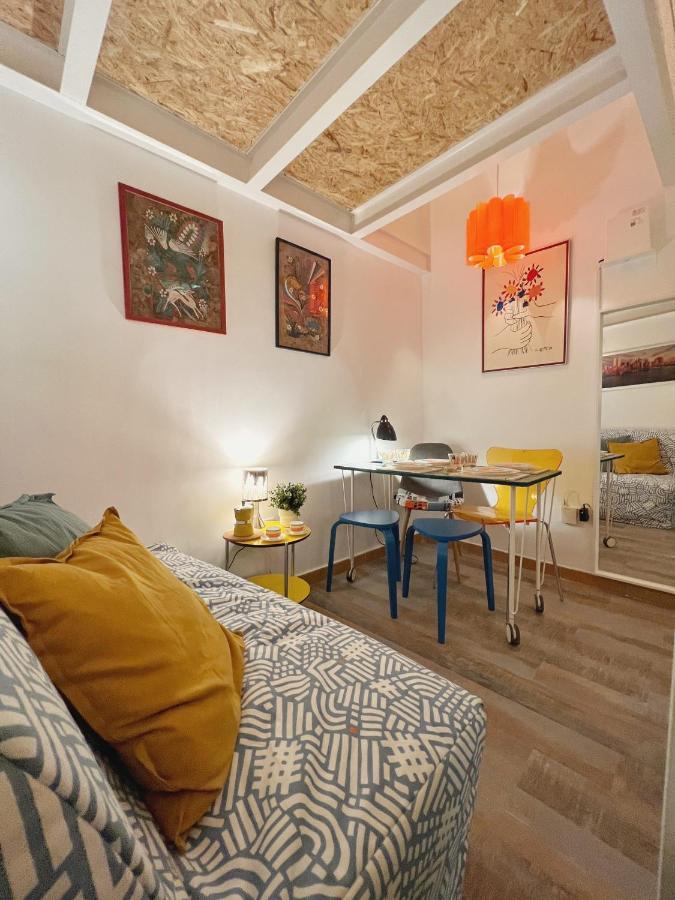 Cozy & Modern In Embajadores Area - Center Madri