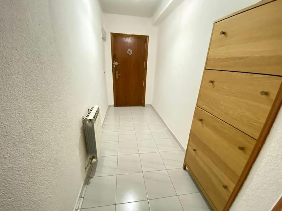 Interior En Quarto em Acomodações Particulares *
