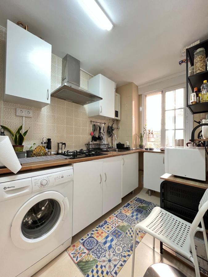 Izq Homestay Madrid