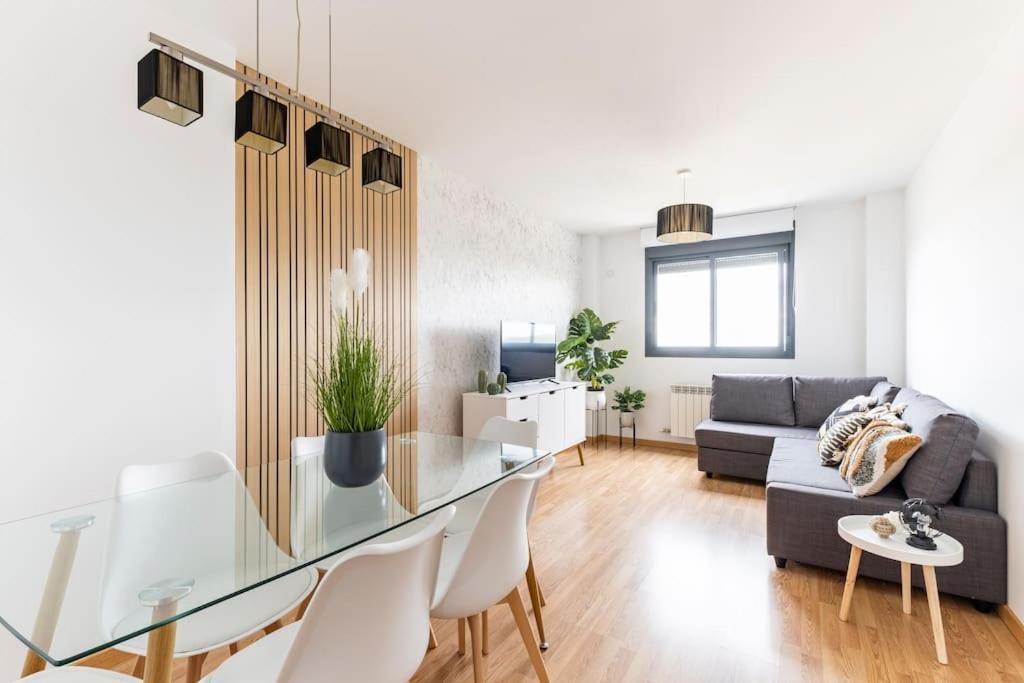 Sweet Apartment *
