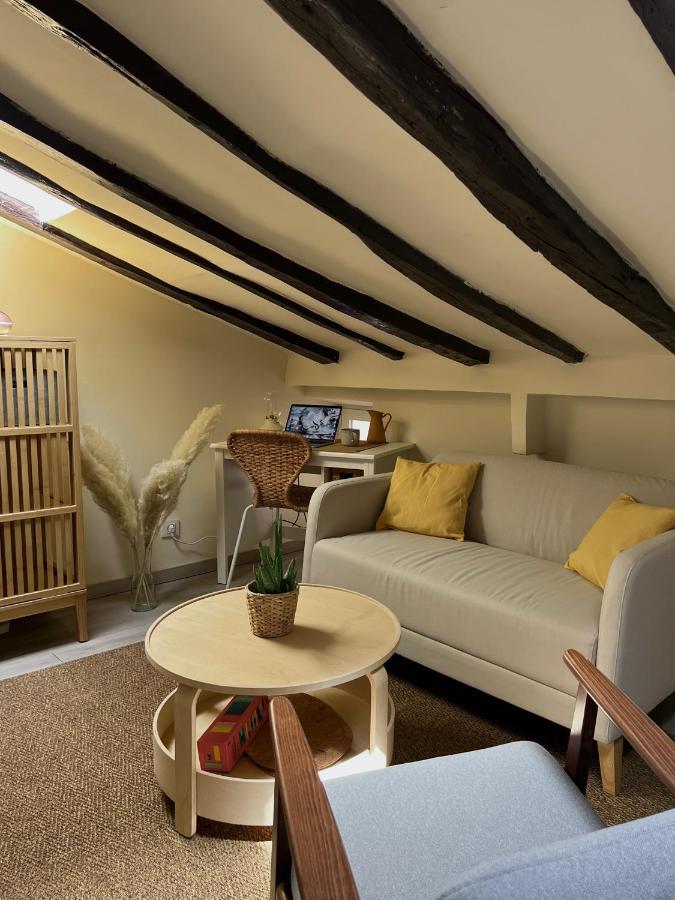Apartment Charming In The Heart Of Madrid
