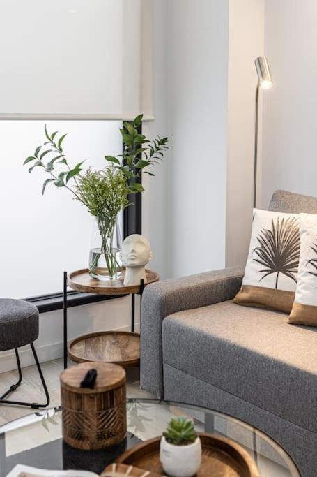 Duplex In B. Salamaca - Wizink Center 6 Pax H126 Apartment *