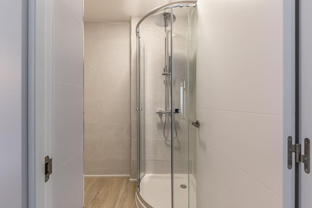 Apartment Duplex In B. Salamaca - Wizink Center 6 Pax H126 *