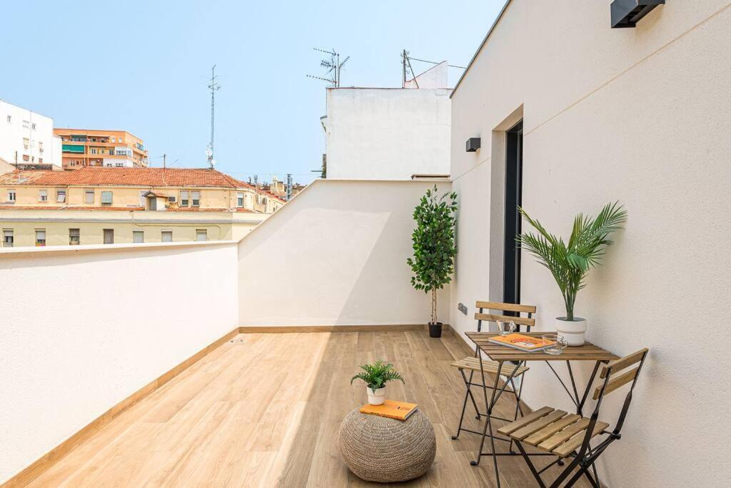 Cozy Penthouse With Swimming Pool And Parking-a-castell