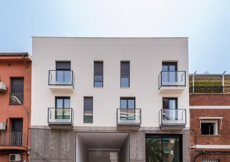 Cozy Penthouse With Swimming Pool And Parking-a-castell *