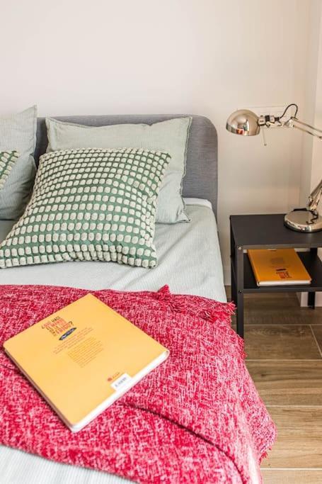 Cozy Penthouse With Swimming Pool And Parking-a-castell Apartment *