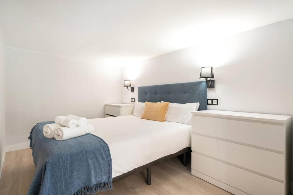 Moderno Loft En Ronda De Segovia-1 *