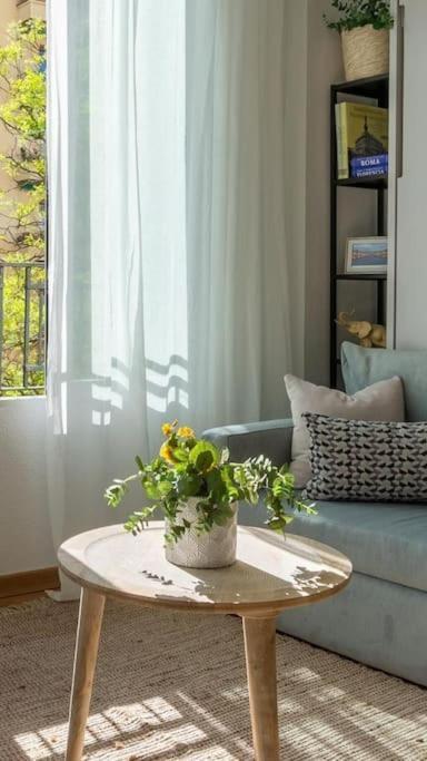 In Neighbourhood Ibiza-narv72 Madri