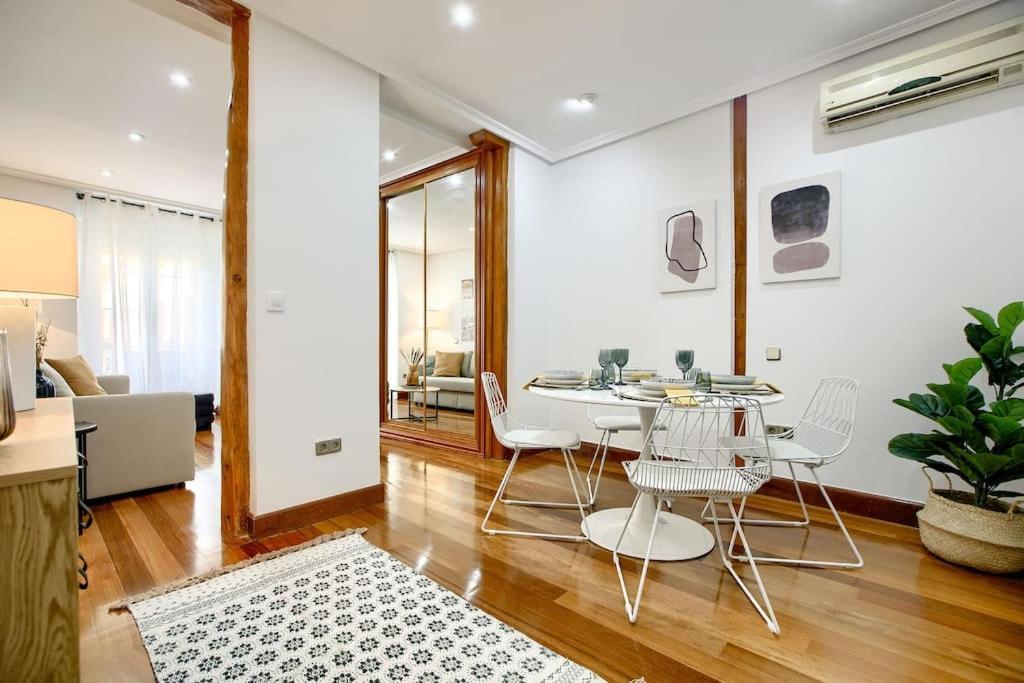 Cozy Flat In The Center Of Madrid-comend-3-de Lejlighed