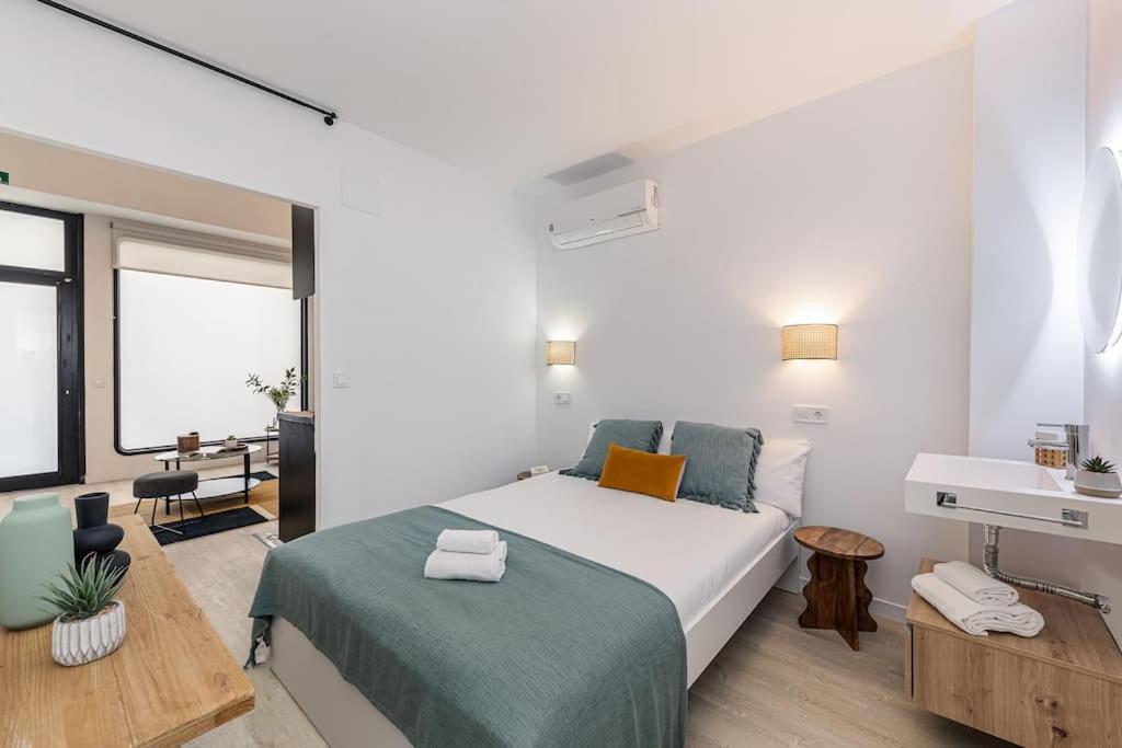 Duplex In B. Salamaca - Wizink Center 6 Pax H126 Apartment *