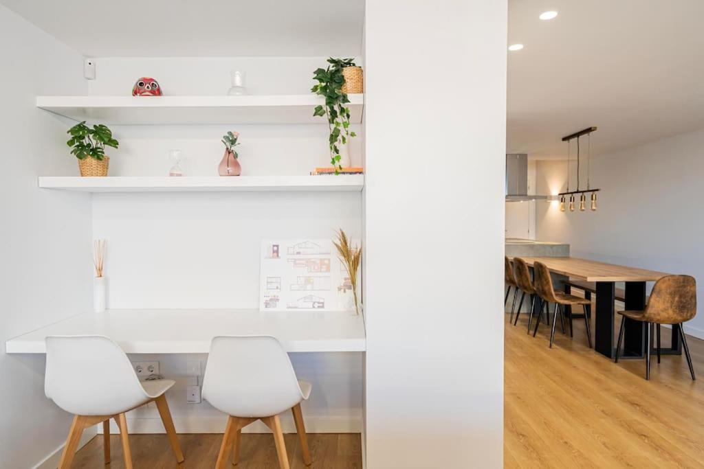 Luxurious Flat In Cuatro Caminos-madrid-b-mur-104 Apartment