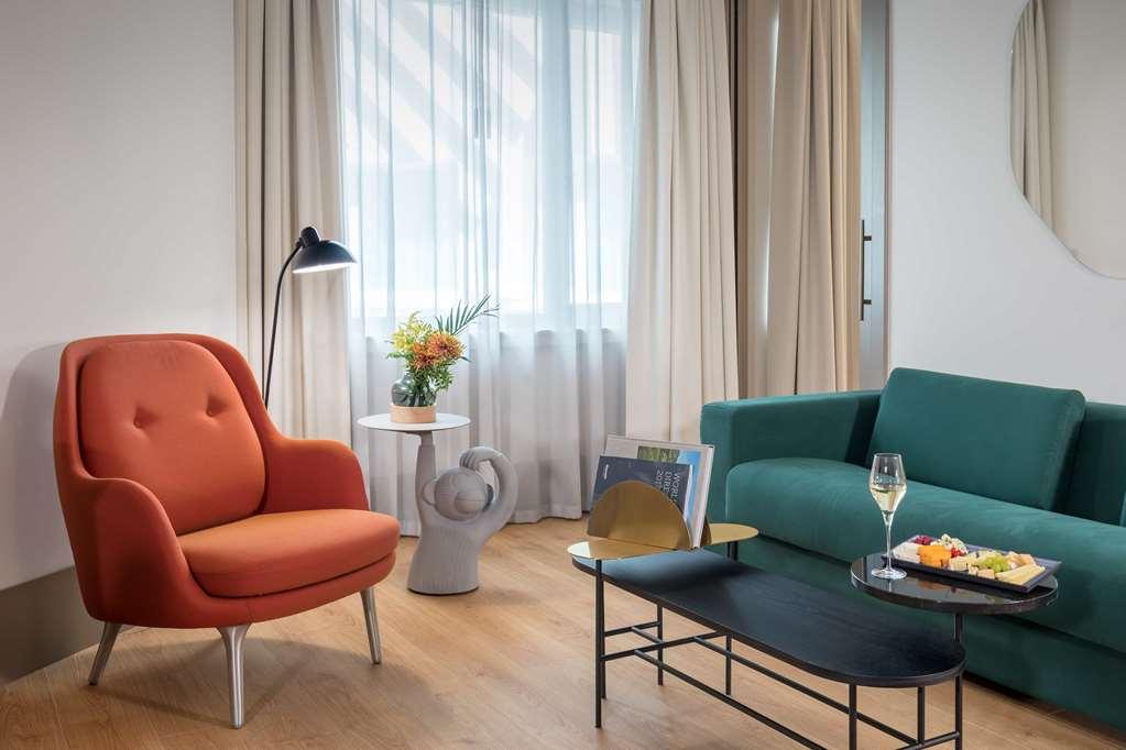 Hotel Barcelo Torre De Madrid