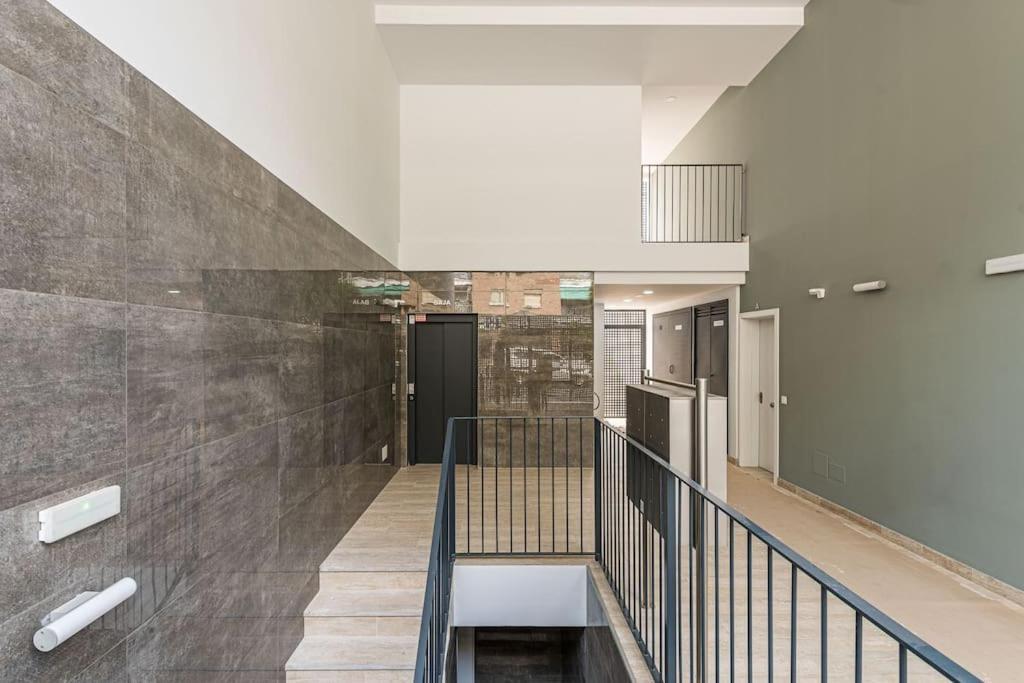 Cozy Penthouse With Swimming Pool And Parking-a-castell *