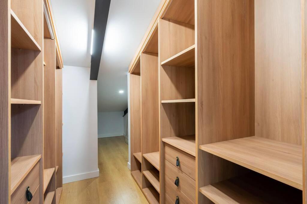 Apartment Luxurious Flat In Cuatro Caminos-madrid-b-mur-104 *