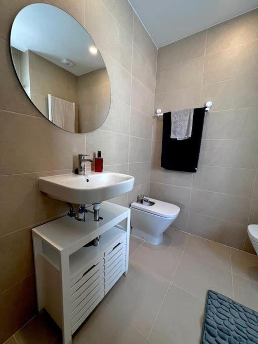 Villa Acogedora Casa En Con Piscina Privada, Jacuzzy Y Garaje Madrid