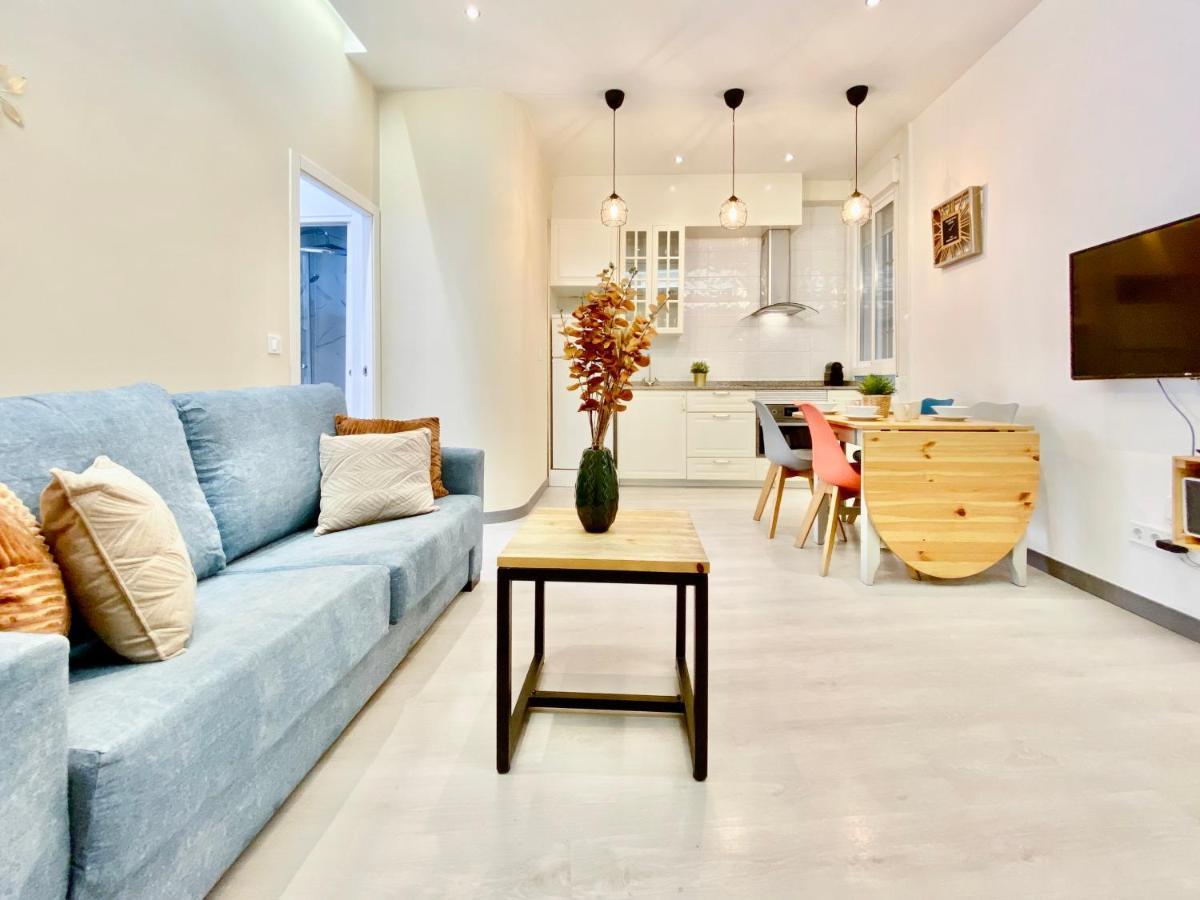 Charming Puerta Del Sol Center - 6 Bedrooms Apartment
