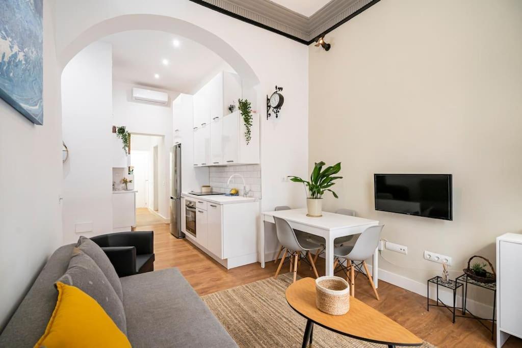 Chamberi - Quiet Flat, Ideal For Families Cas Apartamento