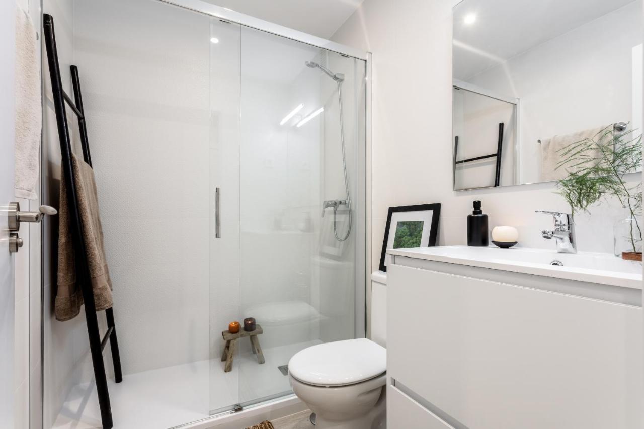 Azande- Two Bedroom In Almagro Apartment