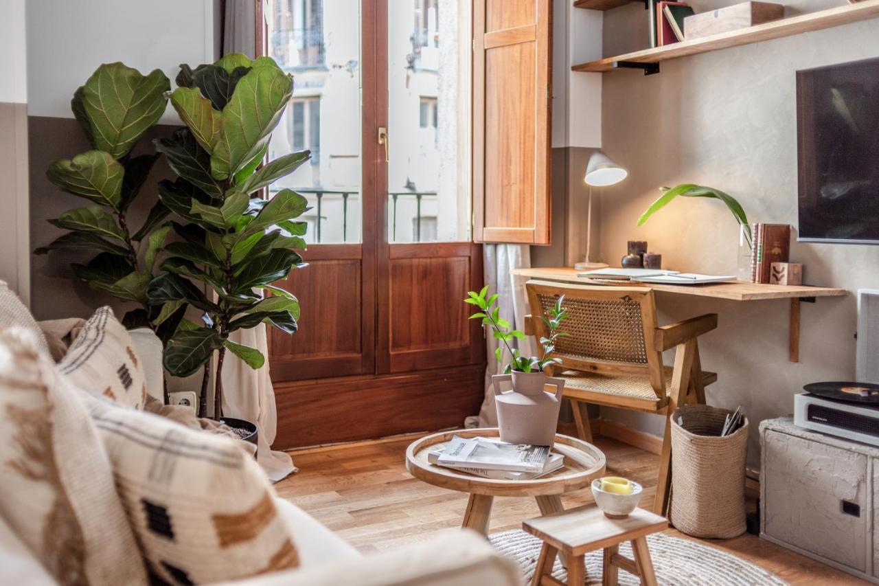 Apartment Tetela- 1 Bedroom With Shared Pool In Centro Madrid