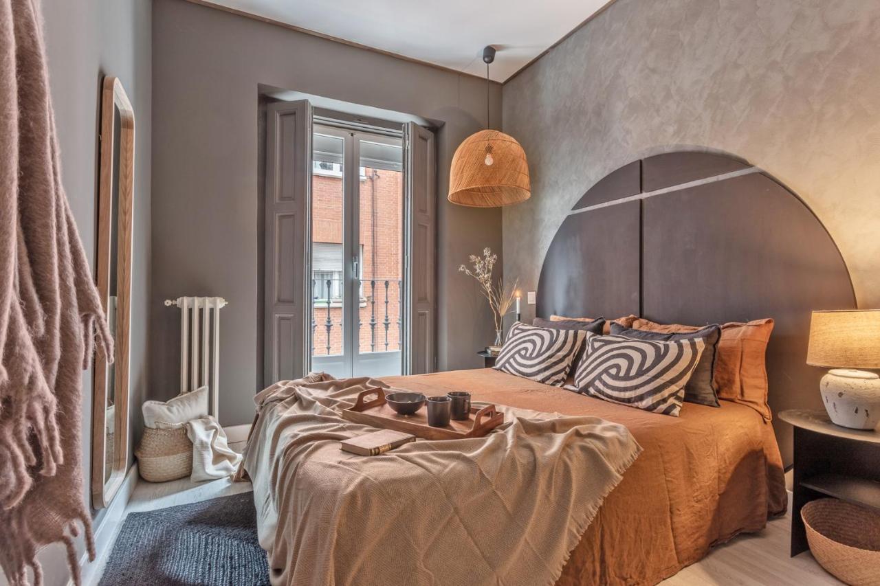 Gobi - 1 Bedroom With Office In Chamberi