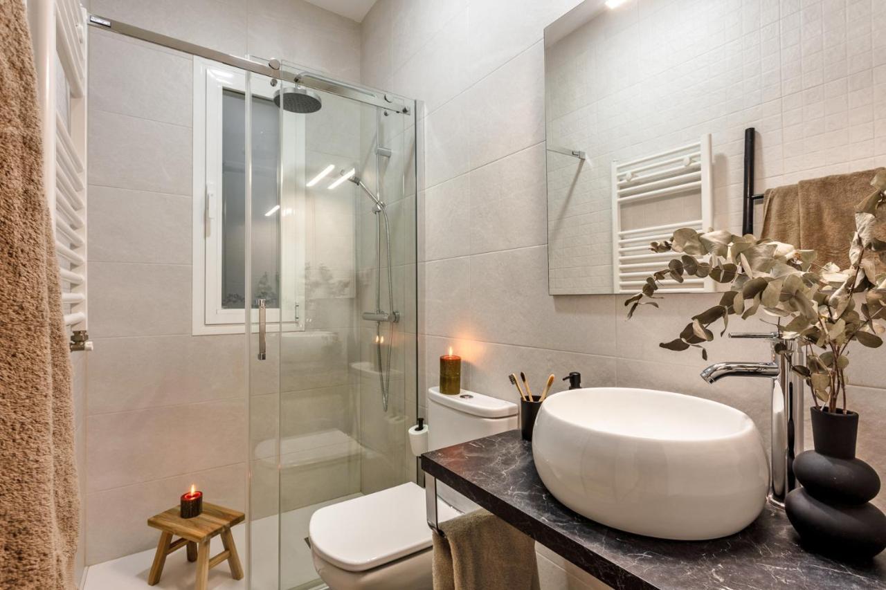 Gobi - 1 Bedroom With Office In Chamberi Apartment *