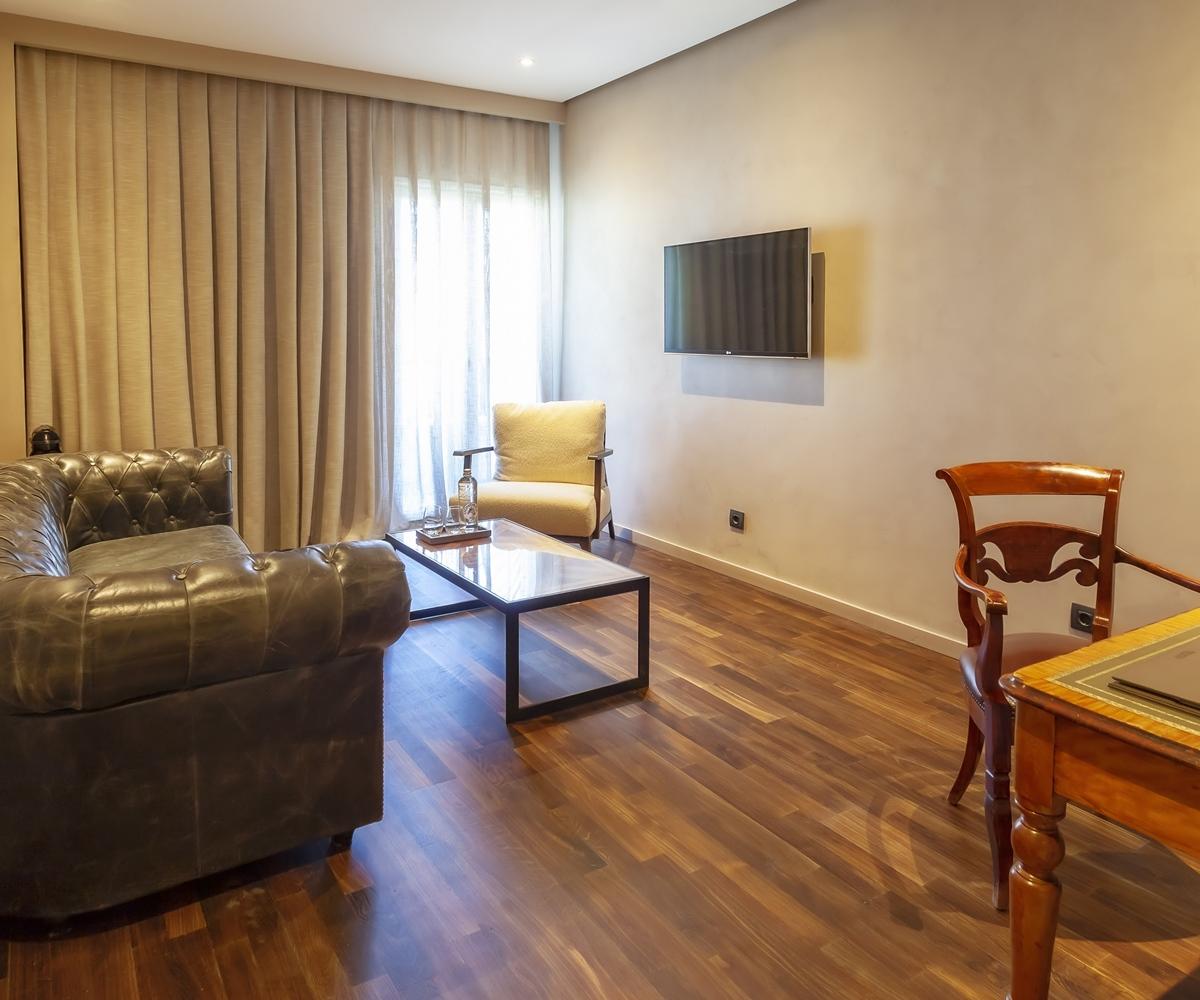 Real, A Member Of Preferred & Hotel