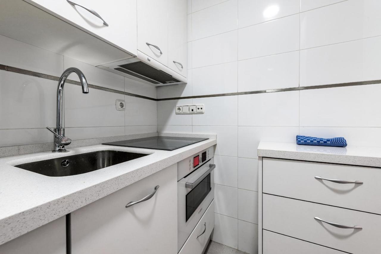 And Modern- 2 Bedrooms 1 Bathroom - Mintystay- Sol Apartment