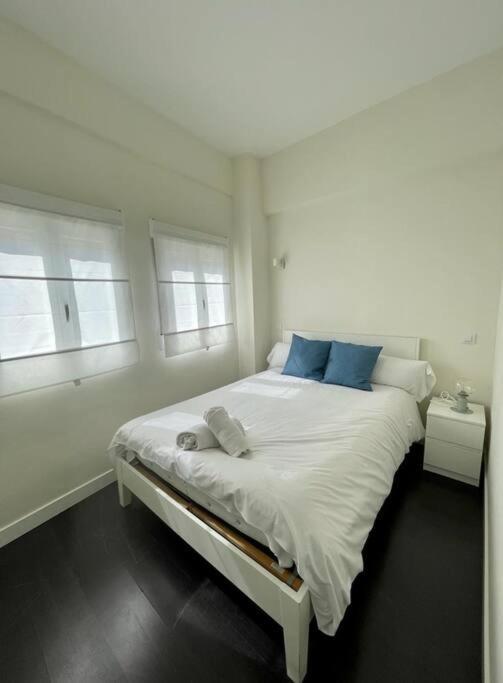 Apartment New Apt 1hab 3pax En Plena Plaza De Chueca Madrid