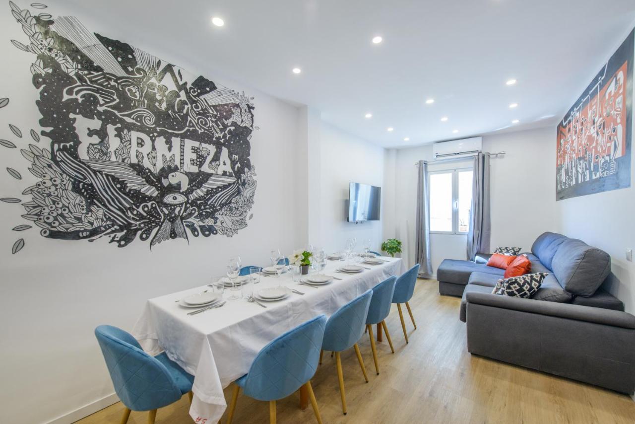 Apartment Groups Malasana, By Monaro *