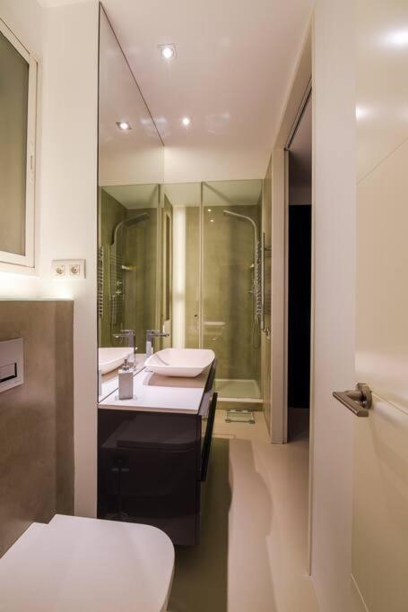 Apartment Elegant In Front Of The Reina Sofia-smcab2 Madrid