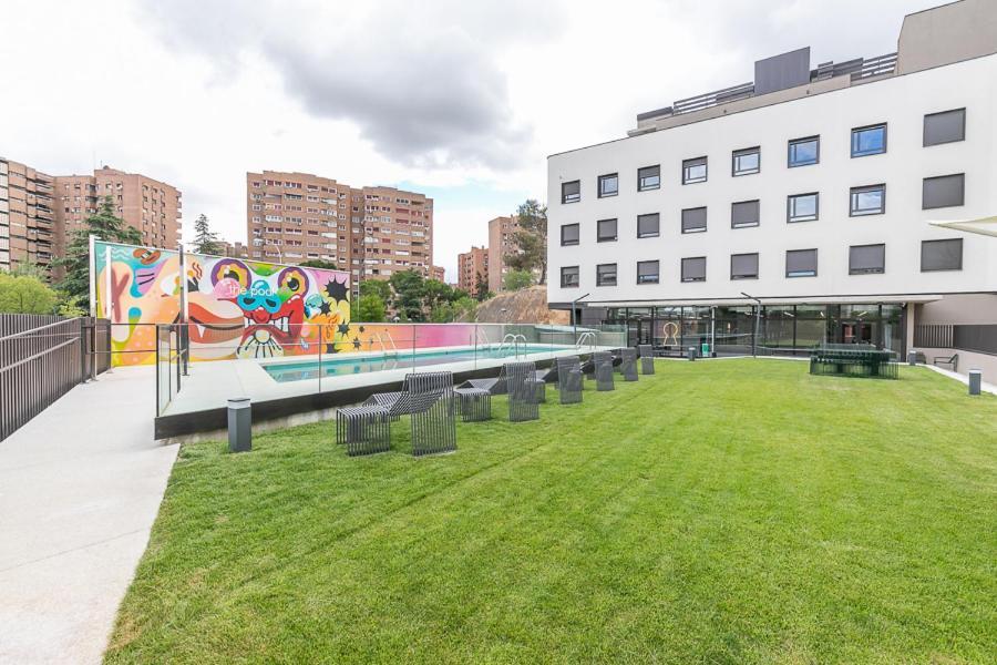 Micampus Sinesio Delgado Student Apartment *
