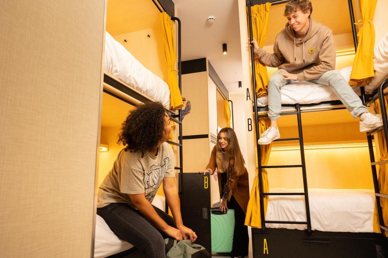 Hostel Petit Palacio Real Madrid