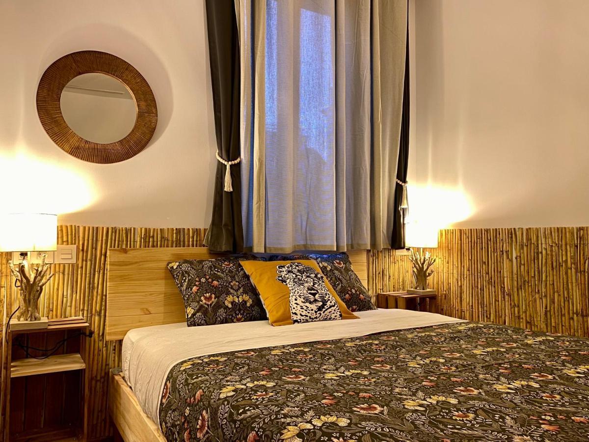 Sabianatura - Boutiquemadrid Hostel